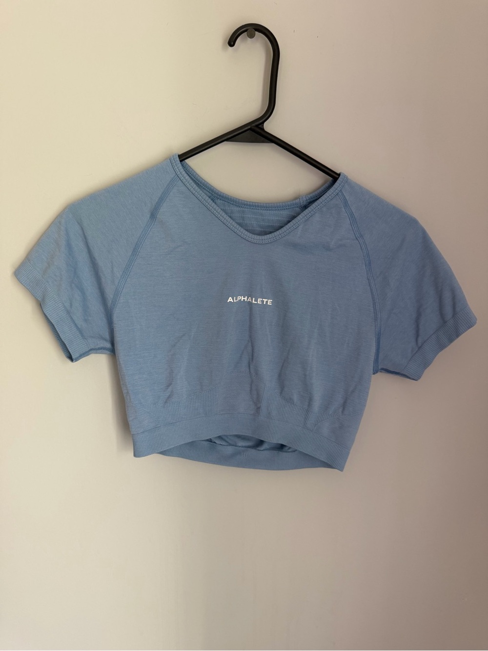 Alphalete Amplify V-Neck Seamless Crop Top Whale Blue Short Sleeve Size Unknown